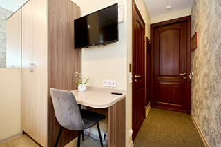 Мини-отель Невский контур Санкт-Петербург Двухместная классическая комната с 2 раздельными кроватями-6