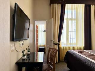 Мини-отель Невский контур Санкт-Петербург Семейный двухместный номер с 1 кроватью-6