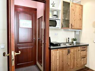 Мини-отель Невский контур Санкт-Петербург Комфортная комната "Семейная" на двоих,  с кухней и гардеробной-8