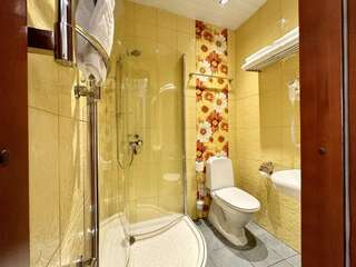 Мини-отель Невский контур Санкт-Петербург Комфортная комната "Семейная" на двоих,  с кухней и гардеробной-7