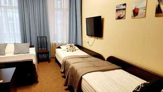 Мини-отель Невский контур Санкт-Петербург Четырехместный номер «Комфорт»-4