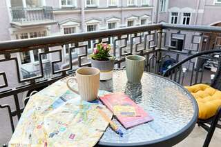 Мини-отель Невский контур Санкт-Петербург Комната "Пушкин" с балконом-1